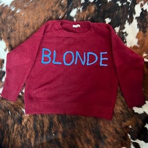 Soft and cute sweater size small